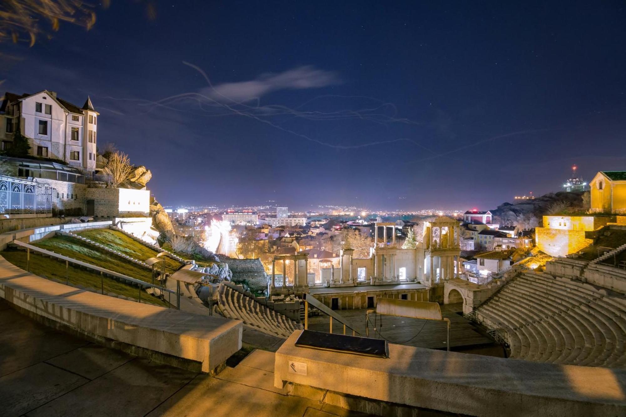 Serene Luxe Oasis Retreat On The Outskirts Plovdiv Bagian luar foto